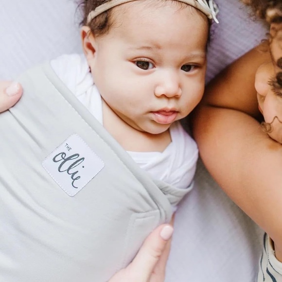 Light grey Ollie sleep swaddle - Picture 2 of 2